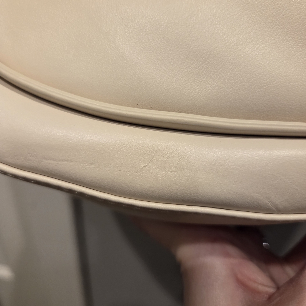 Cult Gaia Zabelle Leather Shoulder Bag  Off-white New With Tags - Picture 5 of 9